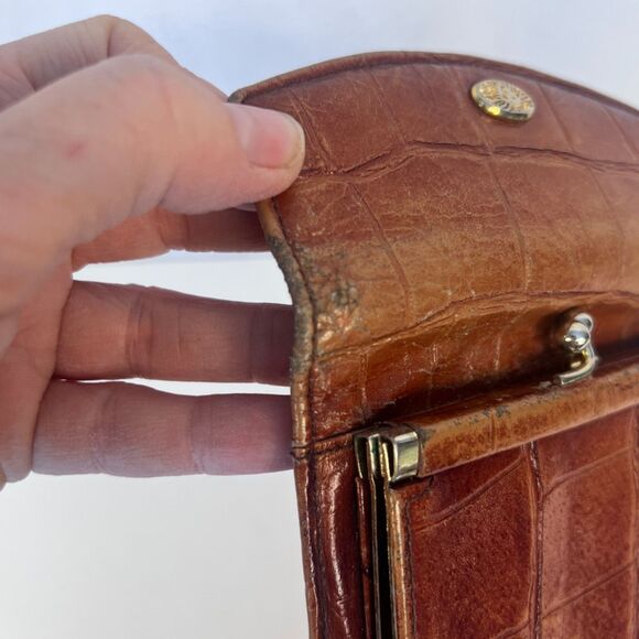 Anne Klein St Thomas Faux Croc Leather Bi Fold Wallet Kiss Clasp Change Purse - Picture 9 of 14